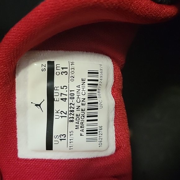 Air Jordan 9 Retro snake skin low  Black/Gym Red-White - Picture 7 of 9